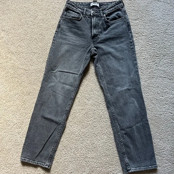 H&M Women's Dark Gray Ankle Jeans - Picture 1 of 5
